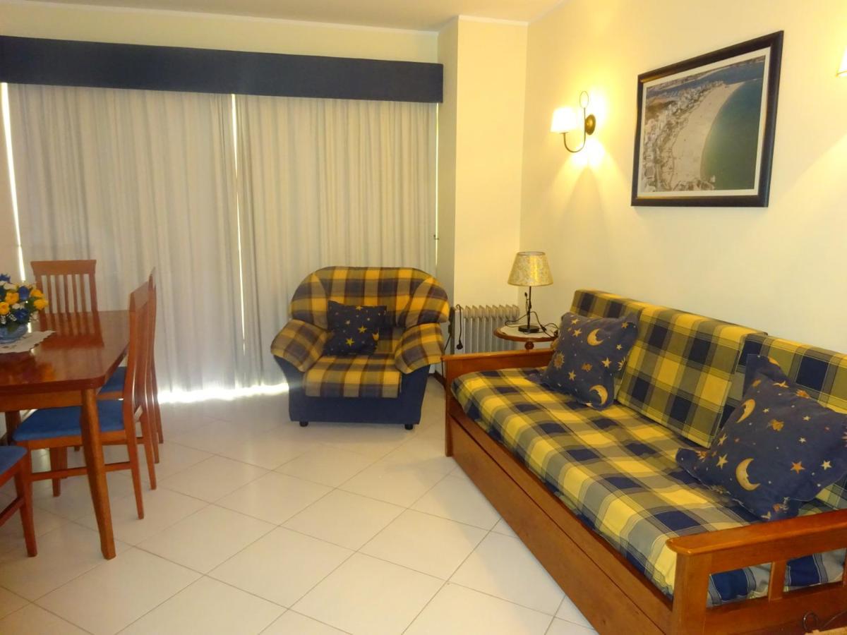 Apartamento T1 Com Piscina E Vista Mar - Praia Da Rocha Portimão Eksteriør billede