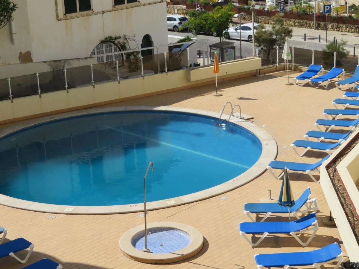 Apartamento T1 Com Piscina E Vista Mar - Praia Da Rocha Portimão Eksteriør billede