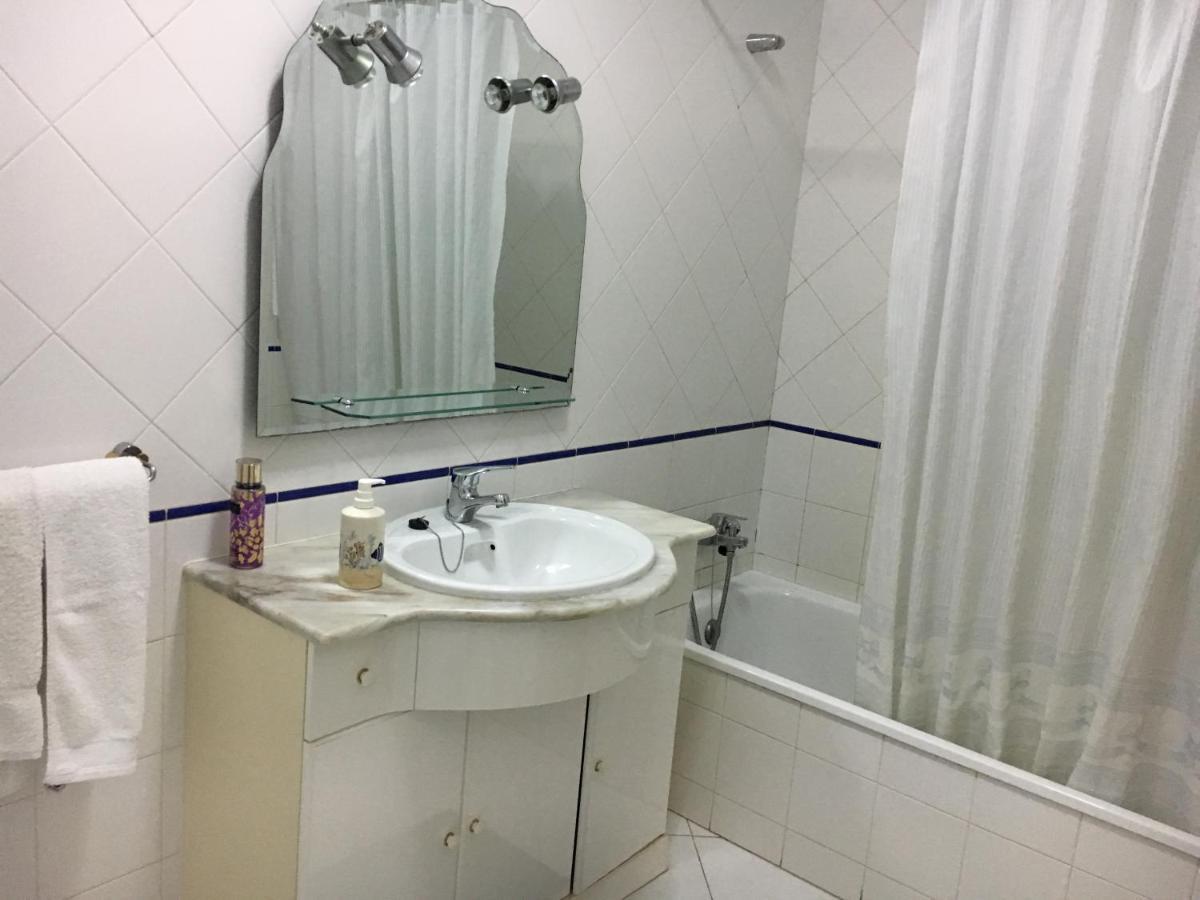 Apartamento T1 Com Piscina E Vista Mar - Praia Da Rocha Portimão Eksteriør billede