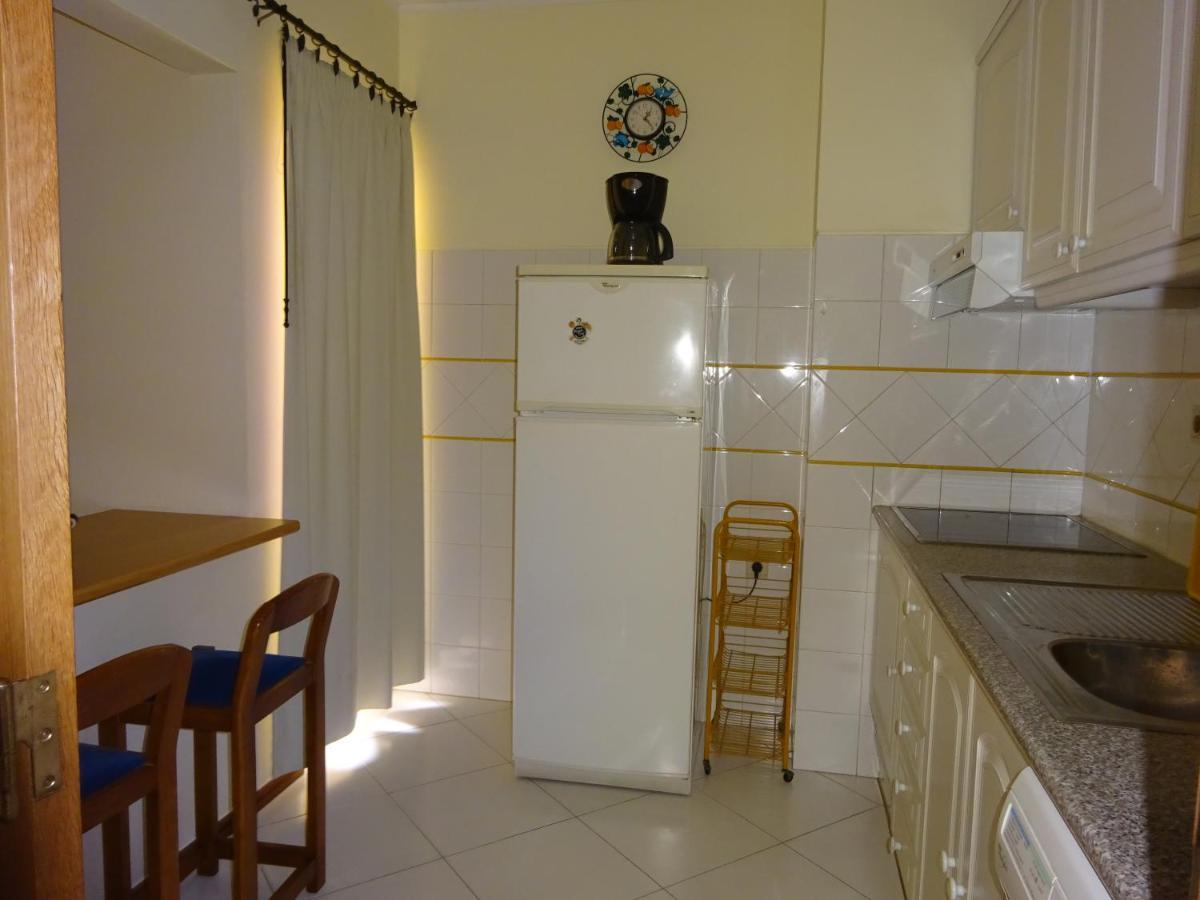 Apartamento T1 Com Piscina E Vista Mar - Praia Da Rocha Portimão Eksteriør billede