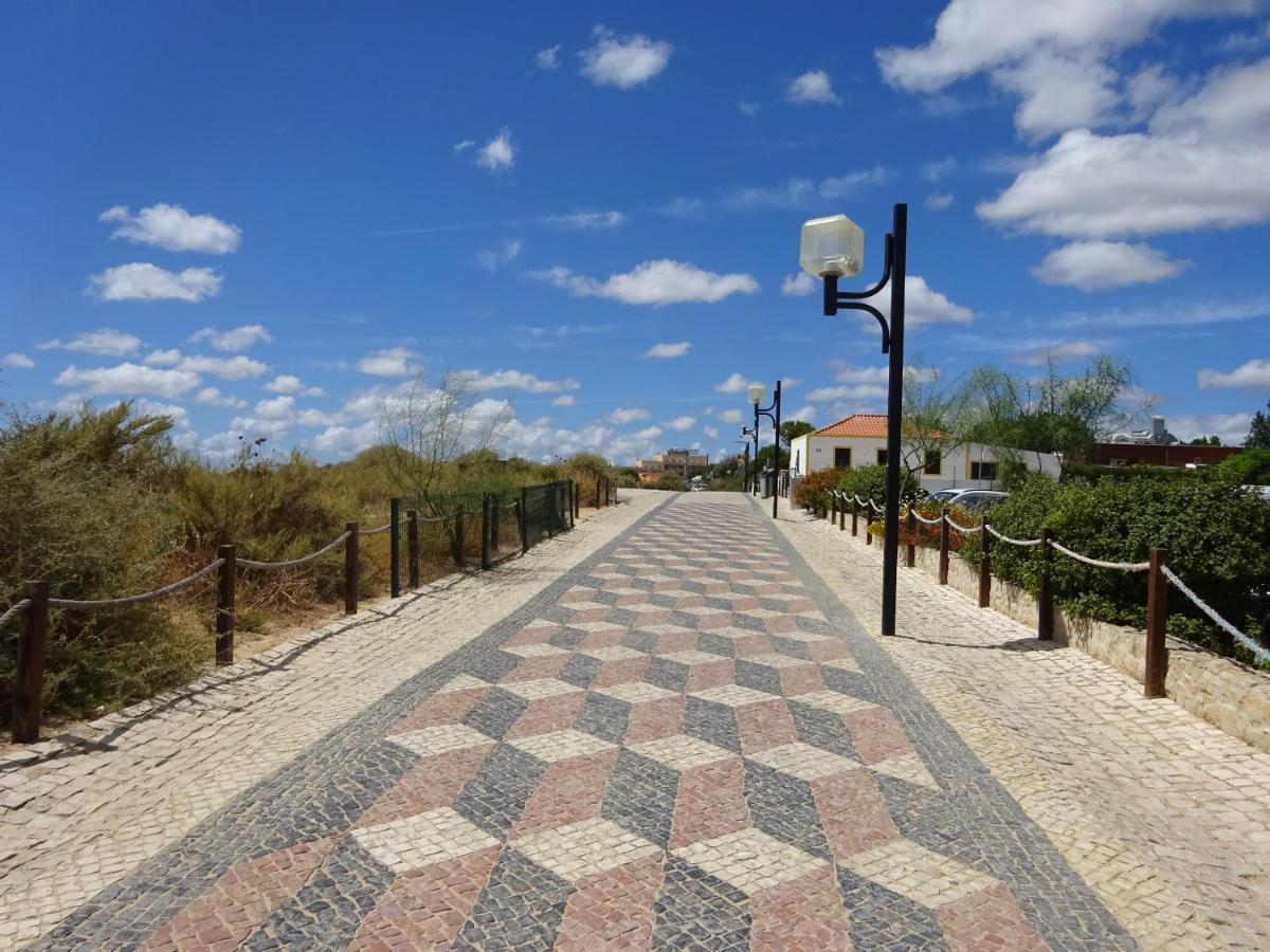 Apartamento T1 Com Piscina E Vista Mar - Praia Da Rocha Portimão Eksteriør billede
